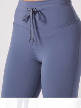 Glyder Sultry Straight Leg: Washed Blue NWT